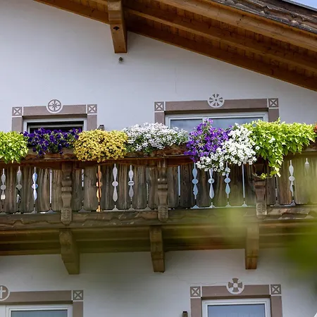 Oberwirt Weisses Kreuz Hotel